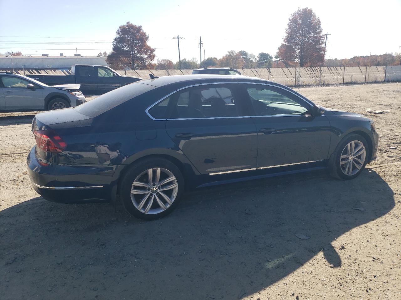 2018 Volkswagen Passat VIN 1VWBA7A34JC031594 Copart auction photo, side / rear end damage thumbnail 3