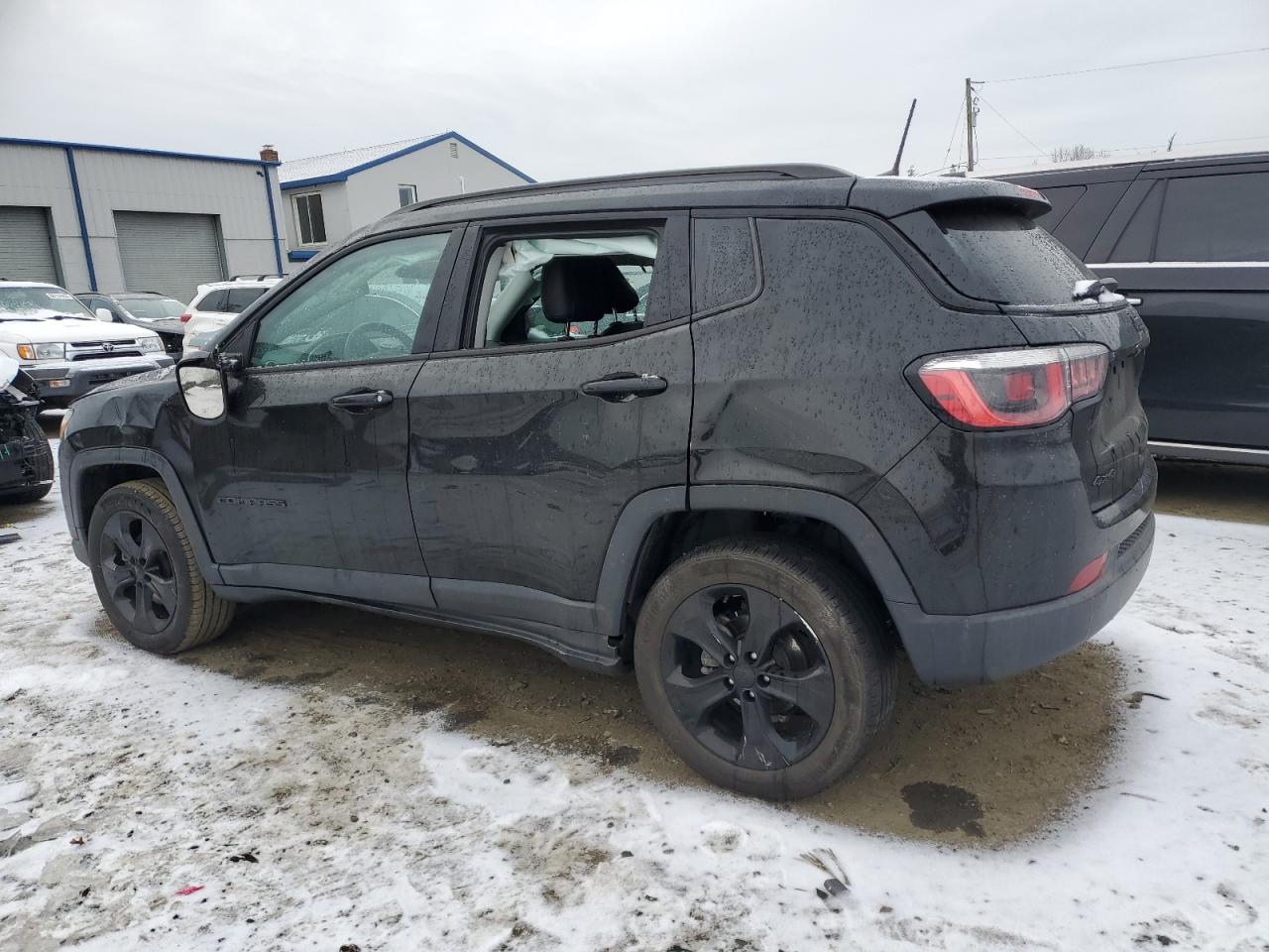 2020 Jeep Compass VIN 3C4NJDBB6LT205290 Copart auction photo, side / top/roof damage thumbnail 2
