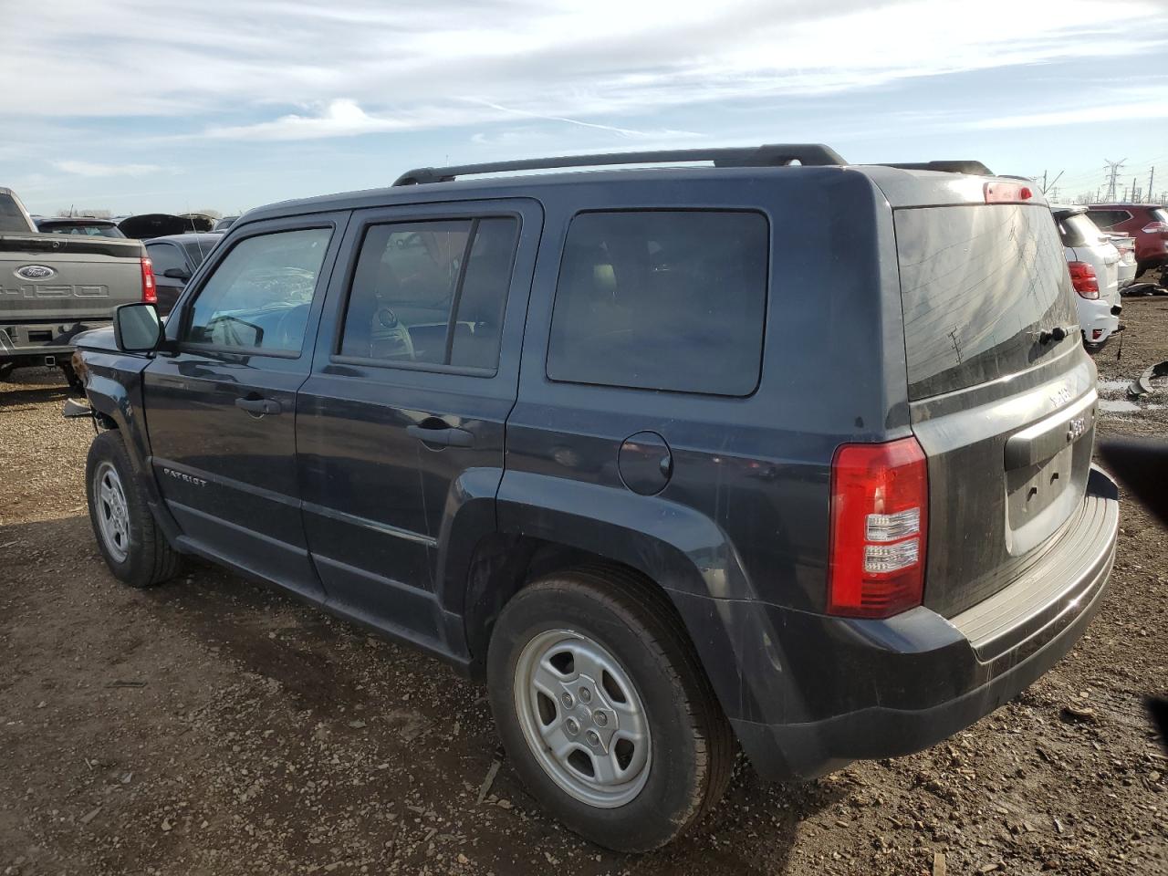 2014 Jeep Liberty (Patriot) VIN 1C4NJPBA4ED632355 Copart auction photo, front end damage thumbnail 2