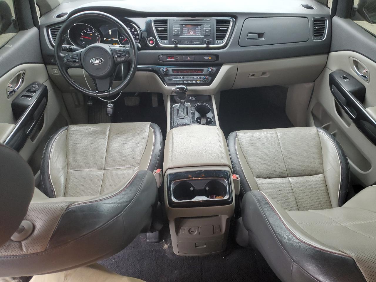 2016 KIA Sedona VIN KNDMC5C18G6160130 Copart auction photo, front end damage thumbnail 8