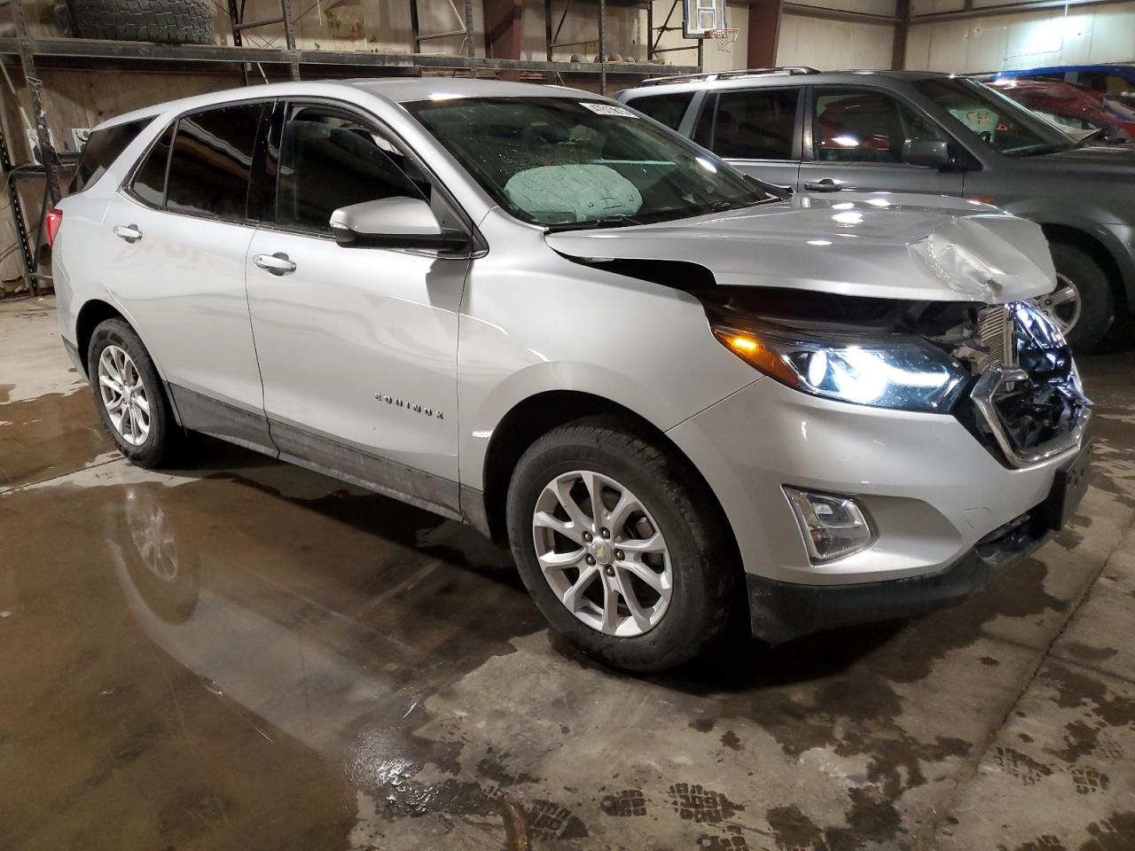 2018 Chevrolet Equinox VIN 3GNAXSEV2JL375447 Copart auction photo, front end / minor dent/scratches damage thumbnail 4