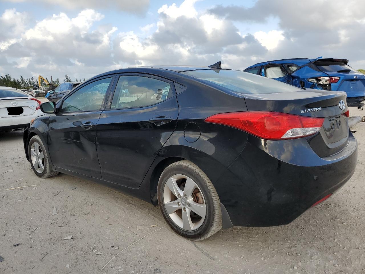 2013 Hyundai Elantra VIN 5NPDH4AE4DH273219 Copart auction photo, front end / side damage thumbnail 2