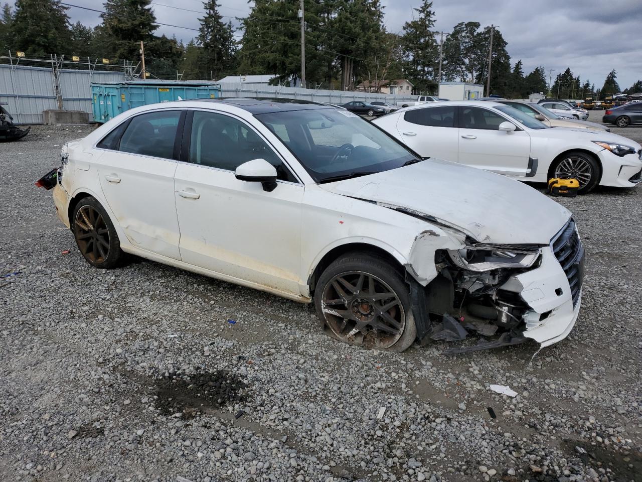 2016 Audi A3 VIN WAUE8GFF5G1074440 Copart auction photo, front end / rear end damage thumbnail 4