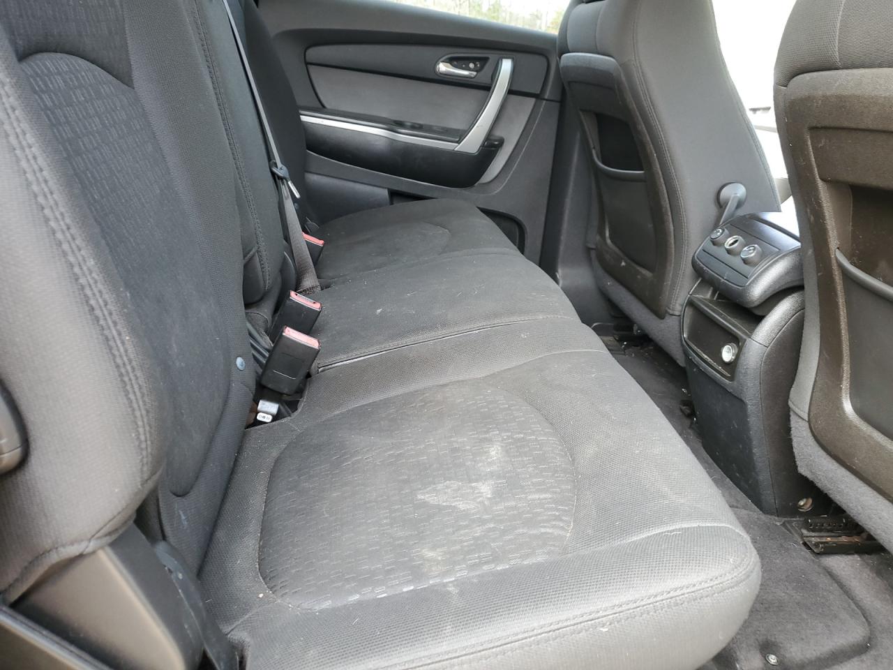 2010 GMC Acadia VIN 1GKLRKED9AJ238262 Copart auction photo, front end / undercarriage damage thumbnail 11