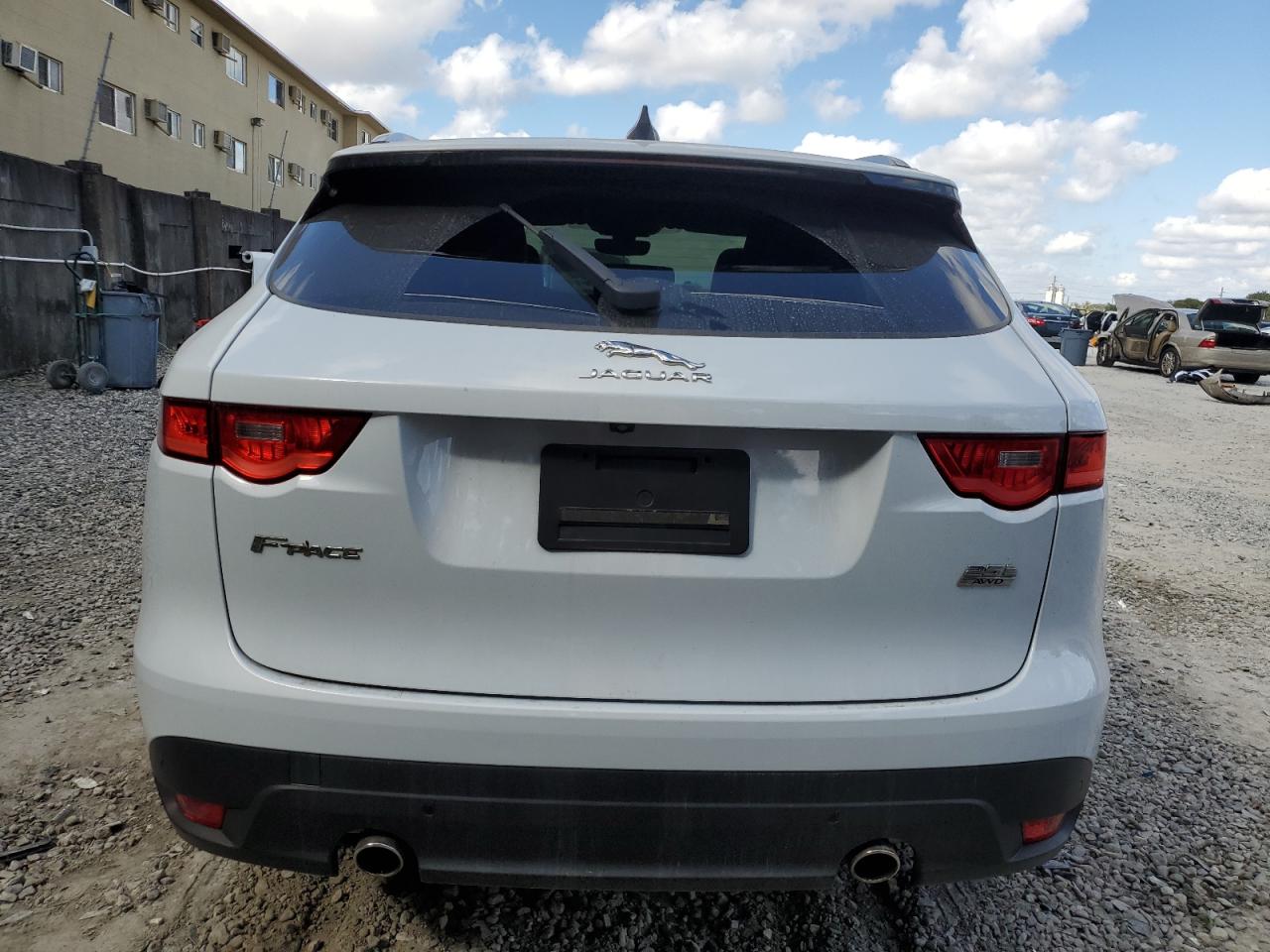 2020 Jaguar F-Pace VIN SADCP2FXXLA618597 Copart auction photo, front end damage thumbnail 6