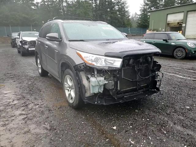 2016 Toyota Highlander VIN 5TDDCRFHXGS020659 Copart auction photo, front end damage thumbnail 12