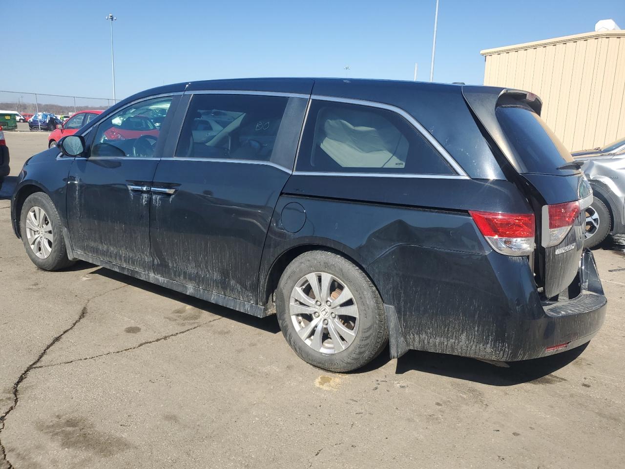 2016 Honda Odyssey VIN 5FNRL5H31GB116247 Copart auction photo, rear end / side damage thumbnail 2