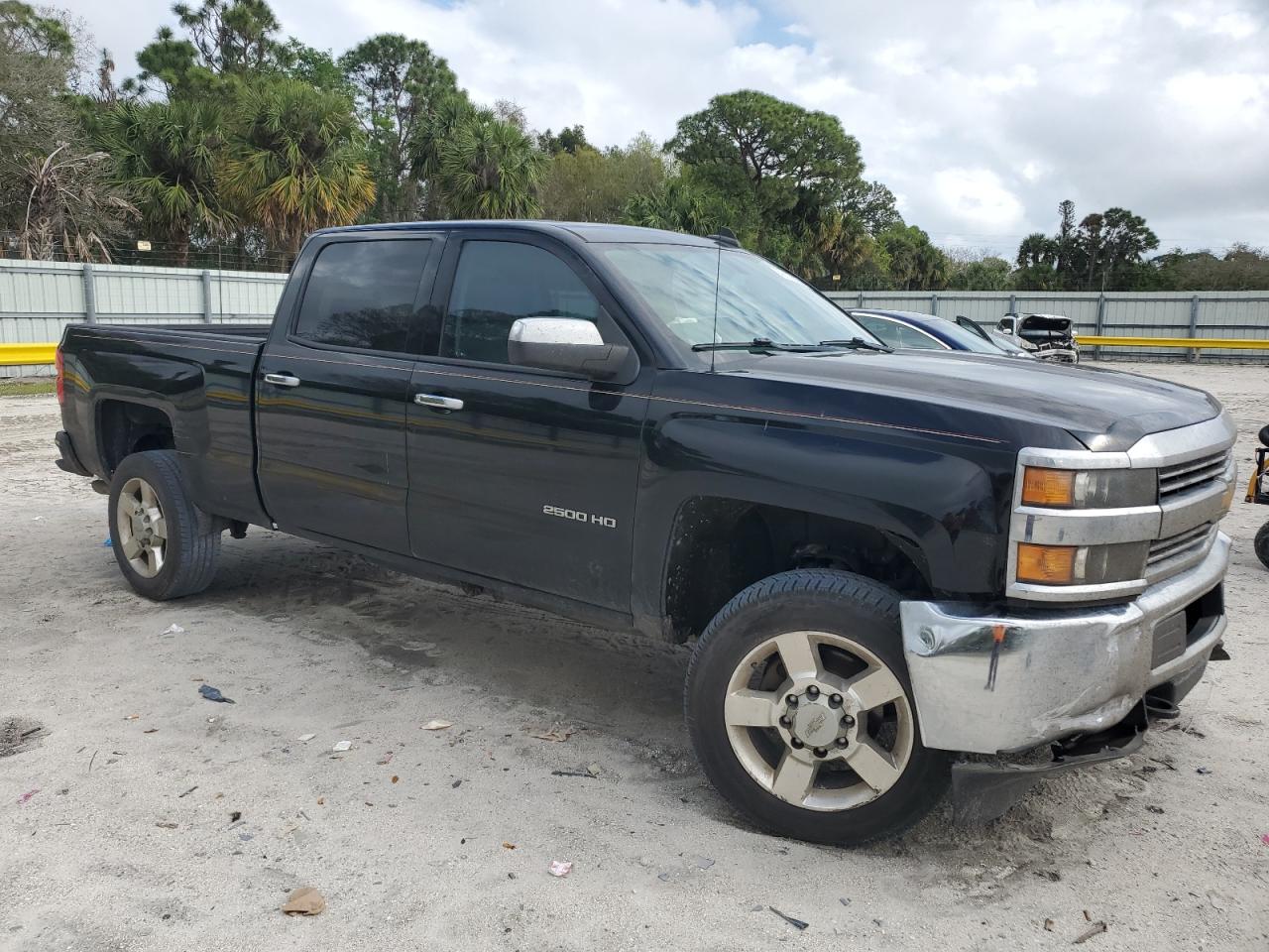 2018 Chevrolet Silverado VIN 1GC1CUEGXJF204148 Copart auction photo, front end damage thumbnail 4