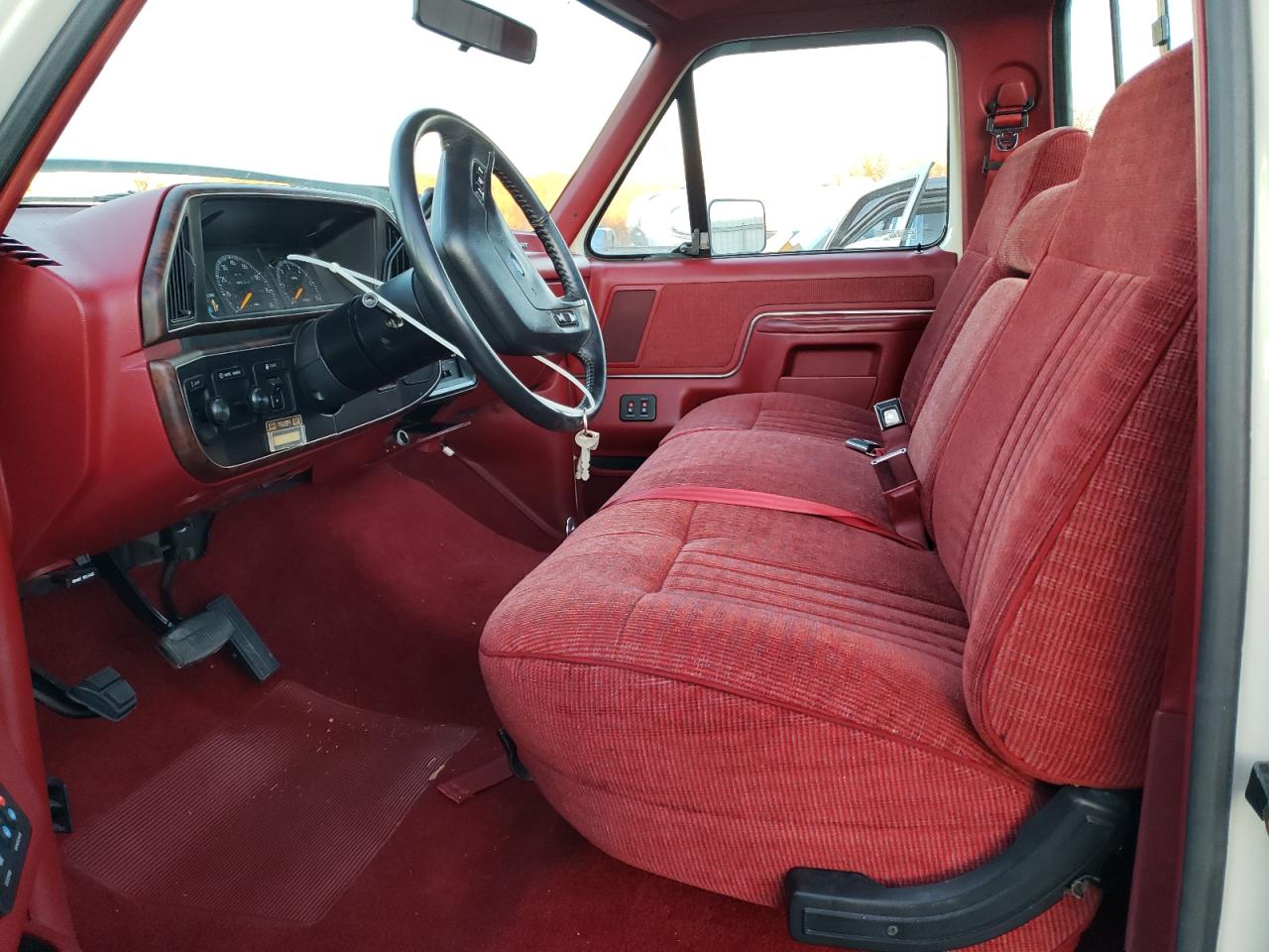1990 Ford F-150 VIN 1FTEF15N9LPB30210 Copart auction photo, front end damage thumbnail 7