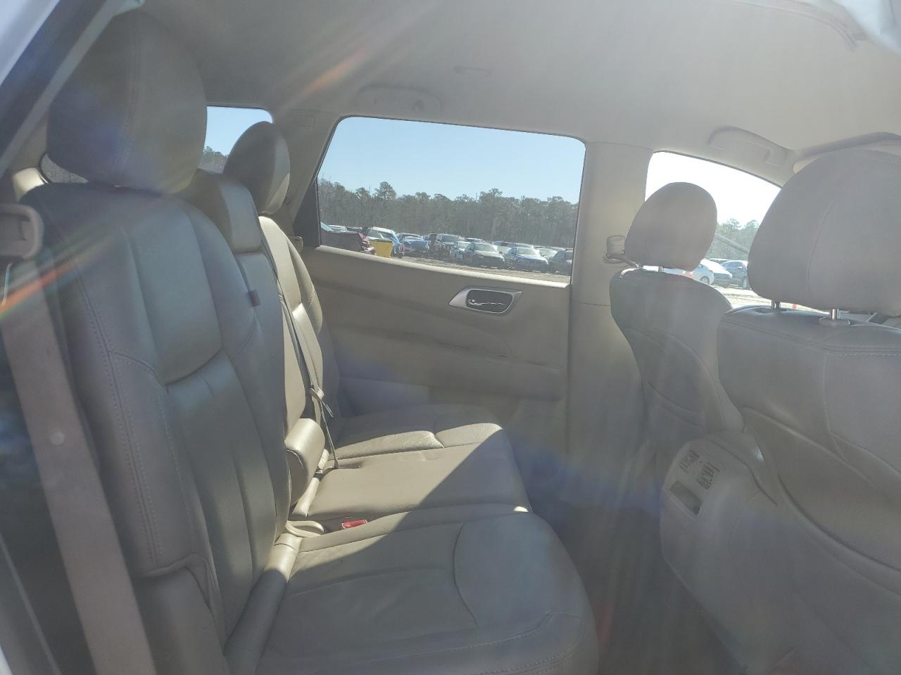 2016 Nissan Pathfinder VIN 5N1AR2MNXGC601612 Copart auction photo, front end damage thumbnail 11