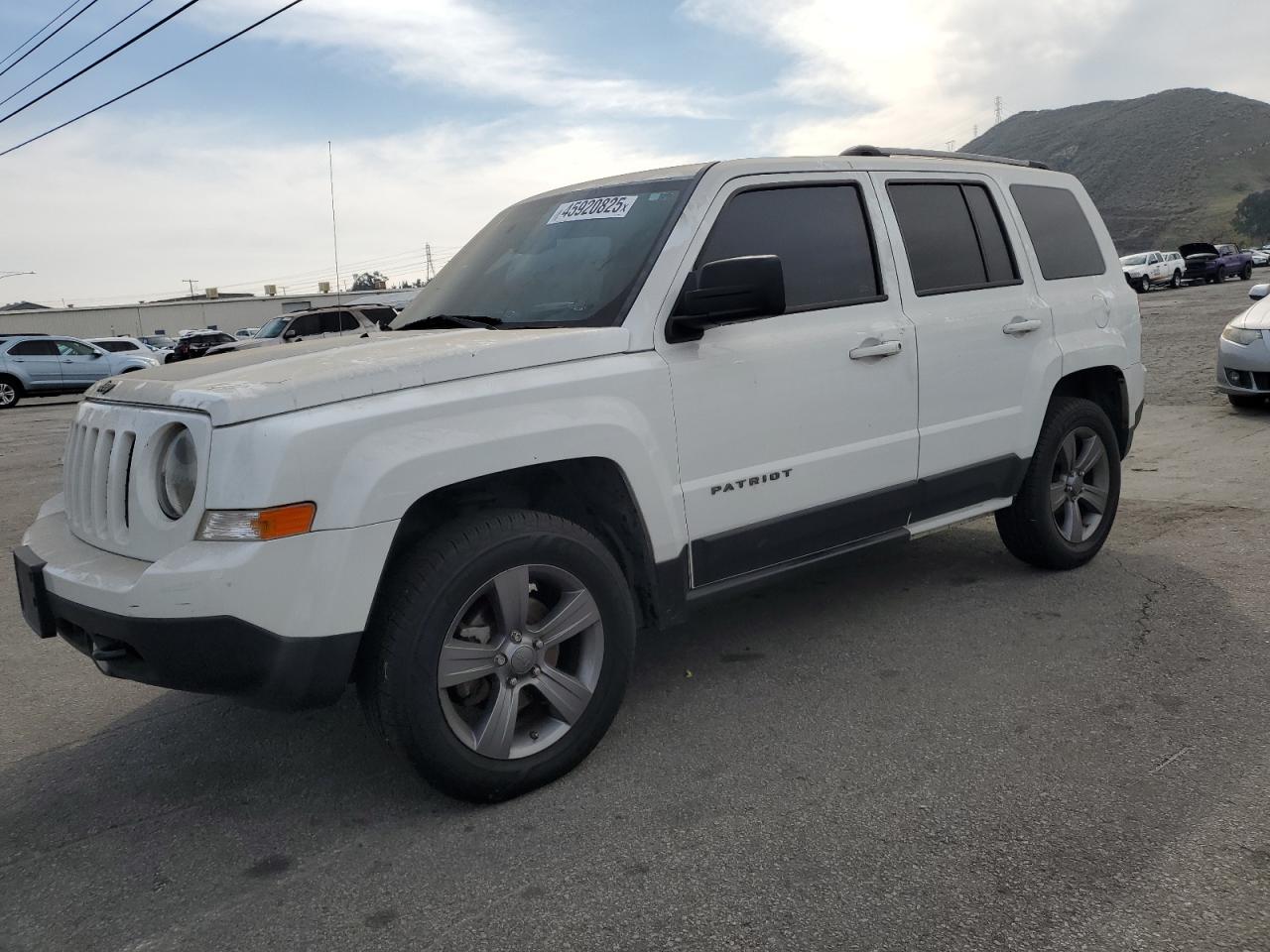 2016 Jeep Liberty (Patriot) VIN 1C4NJRBB2GD610877
