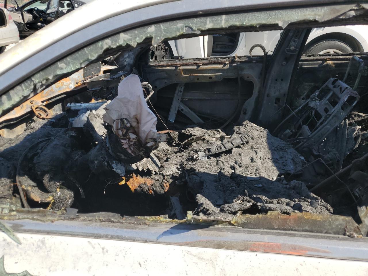 2013 Chrysler 300 VIN 2C3CCAGT9DH744003 Copart auction photo, burn - interior / burn damage thumbnail 7