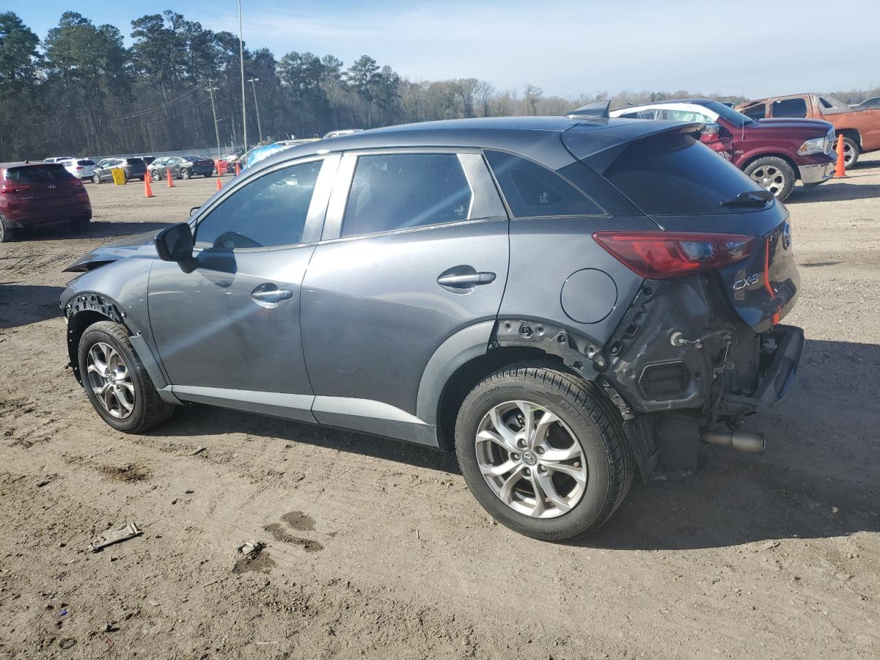 2016 Mazda CX-3 VIN JM1DKDB77G0128212 Copart auction photo, front end / rear end damage thumbnail 2