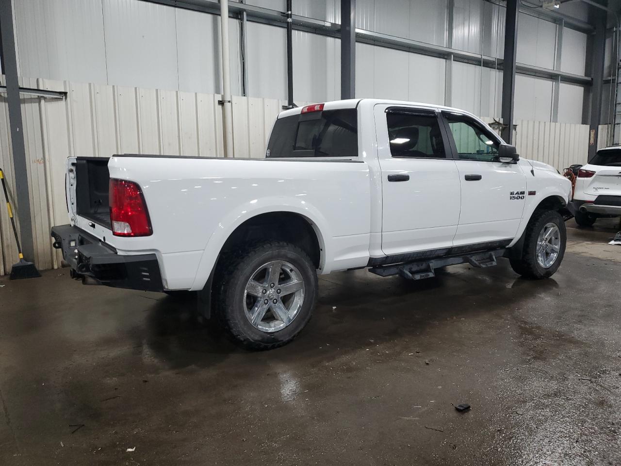 2015 RAM 1500 VIN 1C6RR7TT8FS576015 Copart auction photo, vandalism damage thumbnail 3