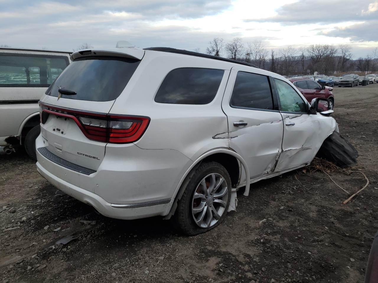 2018 Dodge Durango VIN 1C4RDJEG0JC385731 Copart auction photo, all over damage thumbnail 3