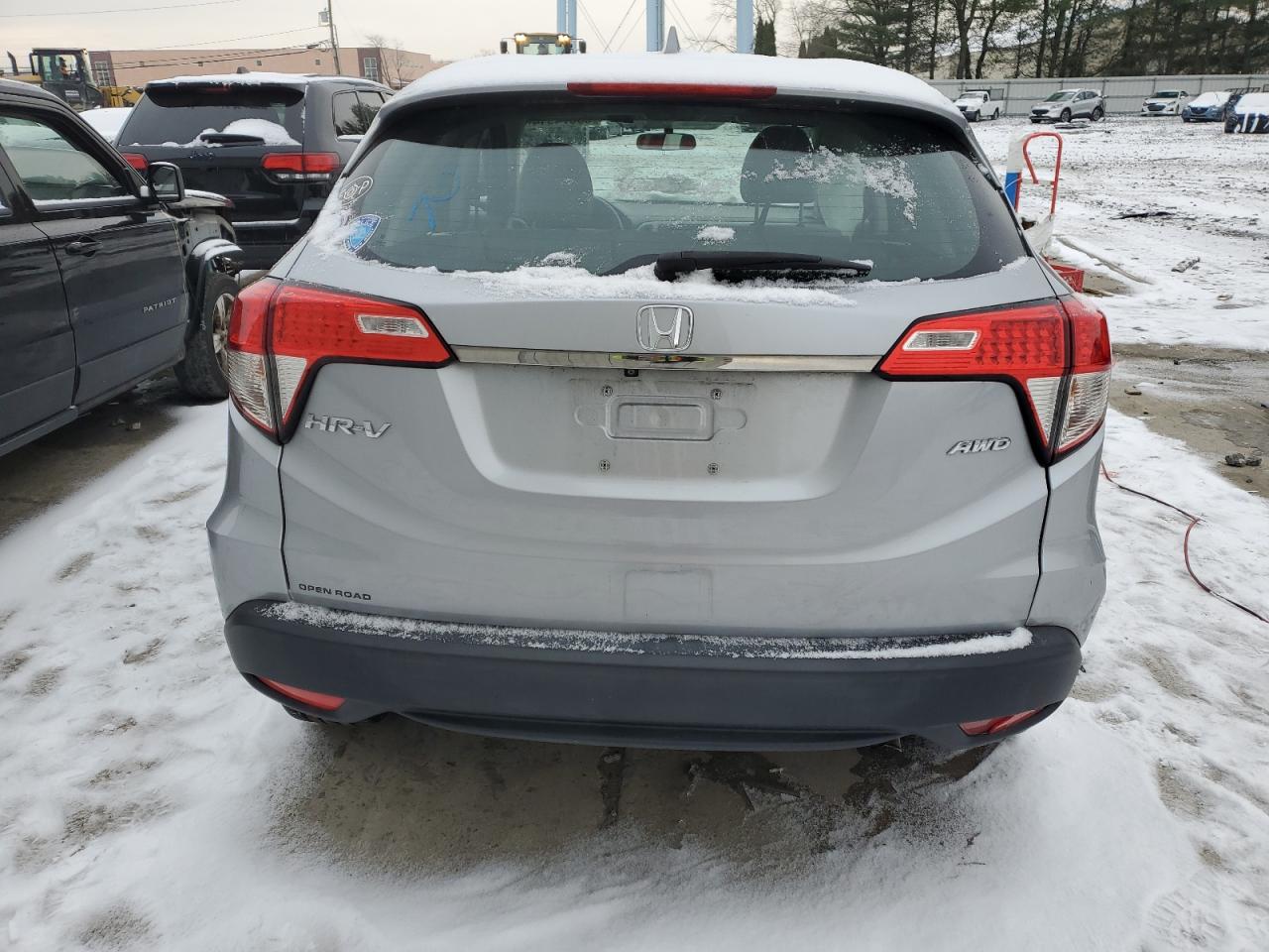 2019 Honda HR-V VIN 3CZRU6H37KG723155 Copart auction photo, front end damage thumbnail 6