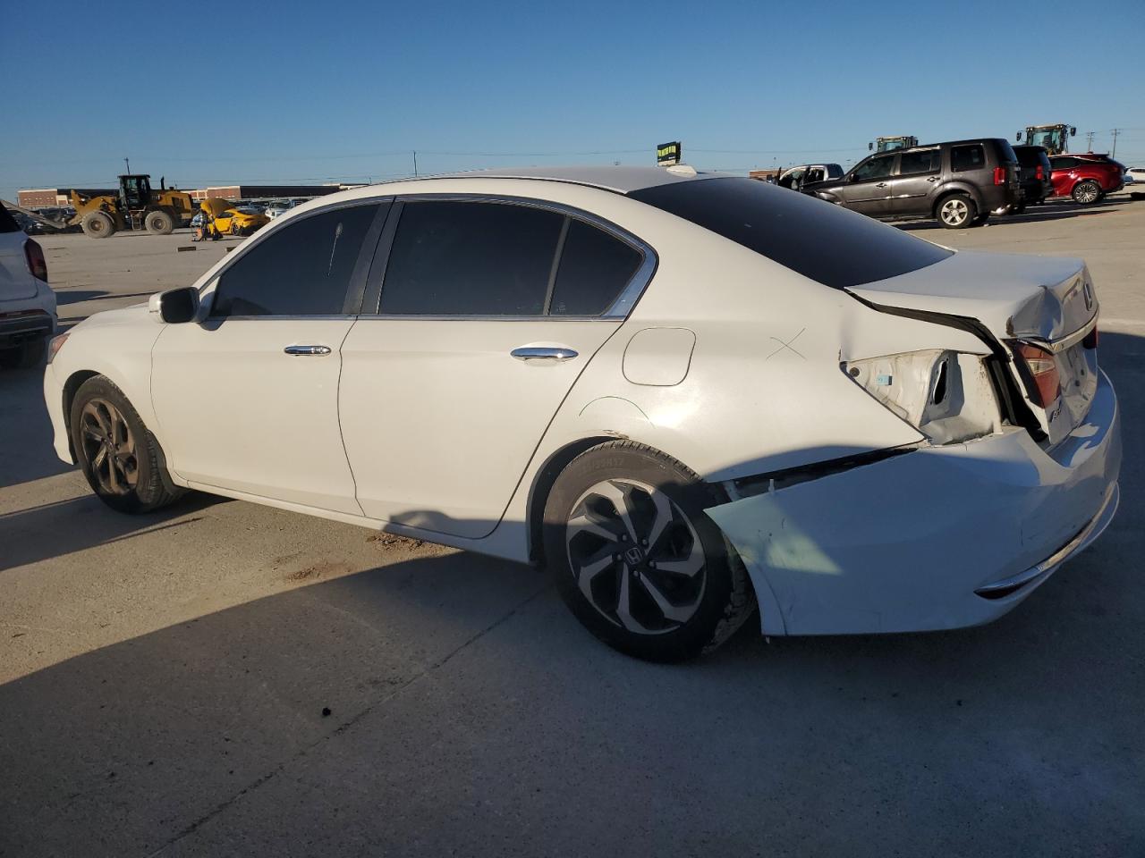 2016 Honda Accord VIN 1HGCR2F93GA069646 Copart auction photo, rear end / minor dent/scratches damage thumbnail 2