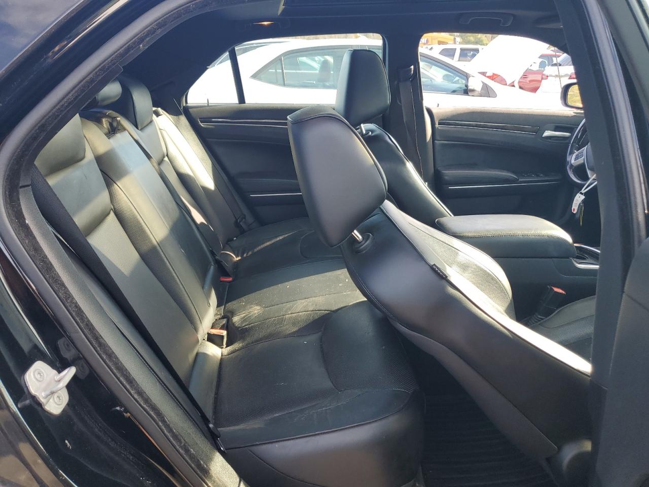 2013 Chrysler 300 VIN 2C3CCAKG5DH736197 Copart auction photo, front end damage thumbnail 10