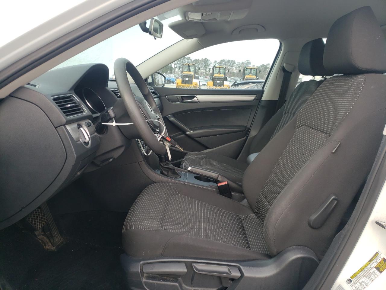 2016 Volkswagen Passat VIN 1VWAT7A35GC015015 Copart auction photo, side / rear end damage thumbnail 7