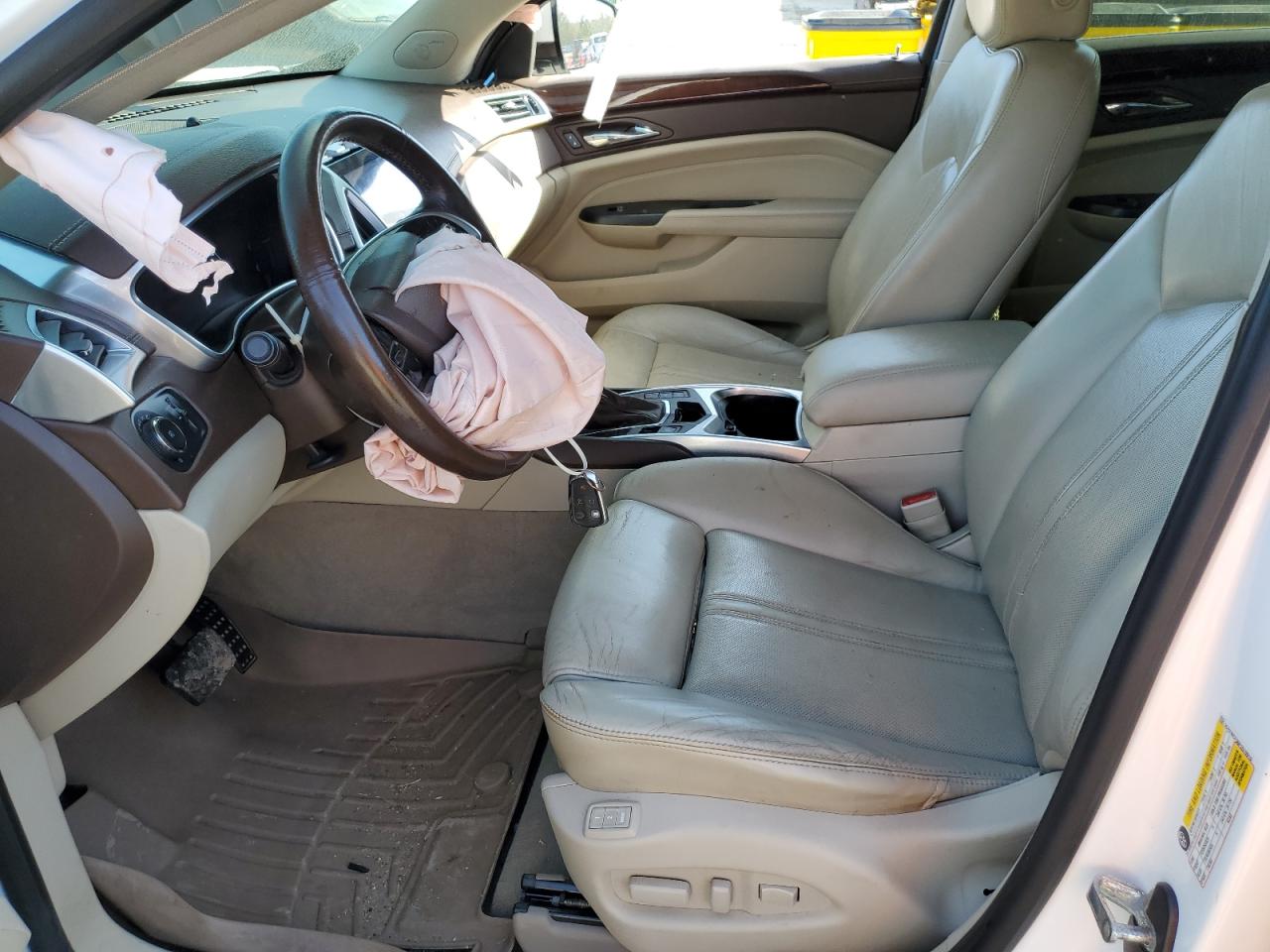 2015 Cadillac SRX VIN 3GYFNCE36FS578910 Copart auction photo, front end damage thumbnail 7