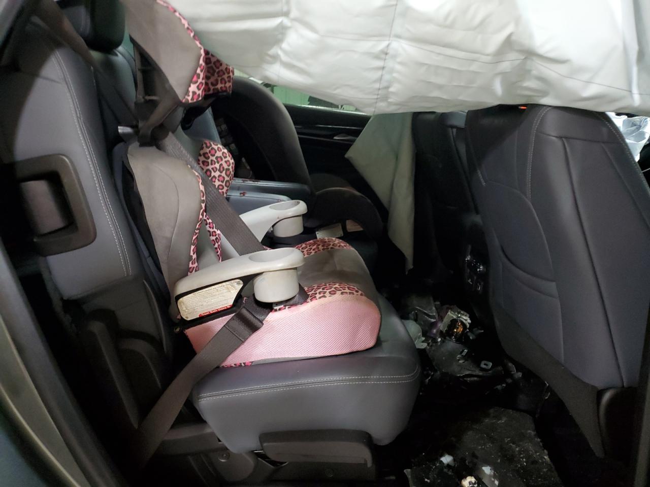 2022 Buick Enclave VIN 5GAEVBKW1NJ183657 Copart auction photo, front end damage thumbnail 12