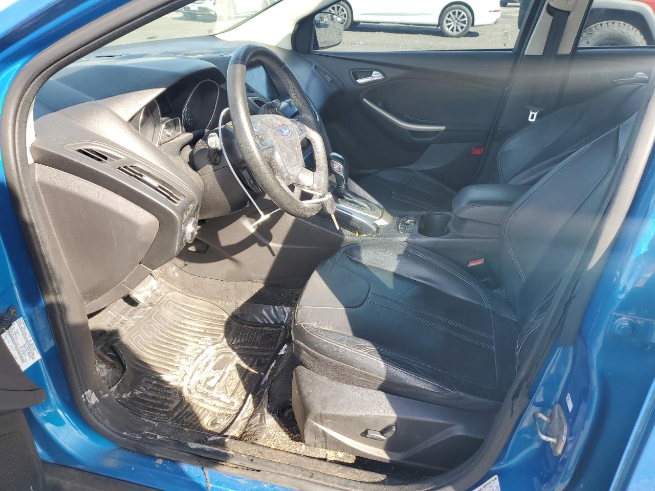 2012 Ford Focus VIN 1FAHP3M24CL281790 Copart auction photo, all over damage thumbnail 7