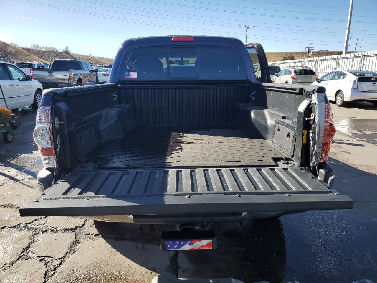 2013 Toyota Tacoma VIN 3TMLU4EN1DM128974 Copart auction photo, side damage thumbnail 6