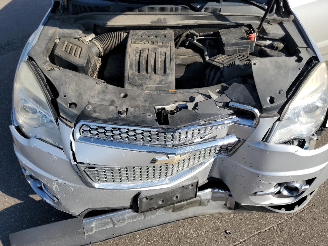 2010 Chevrolet Equinox VIN 2CNFLGEWXA6377284 Copart auction photo, front end damage thumbnail 12