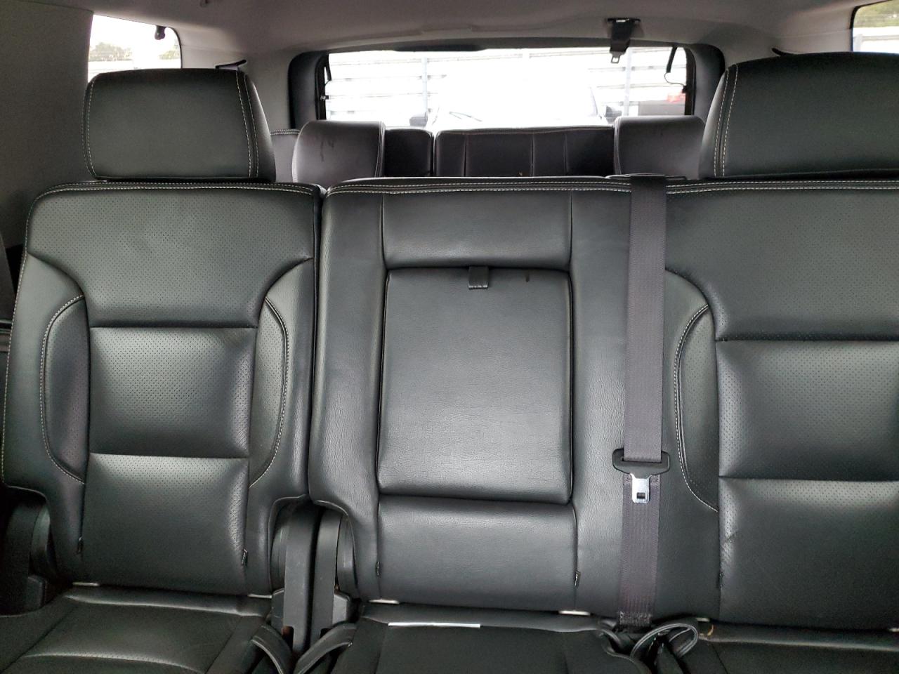 2015 GMC Yukon VIN 1GKS1AKC0FR684558 Copart auction photo, normal wear damage thumbnail 10