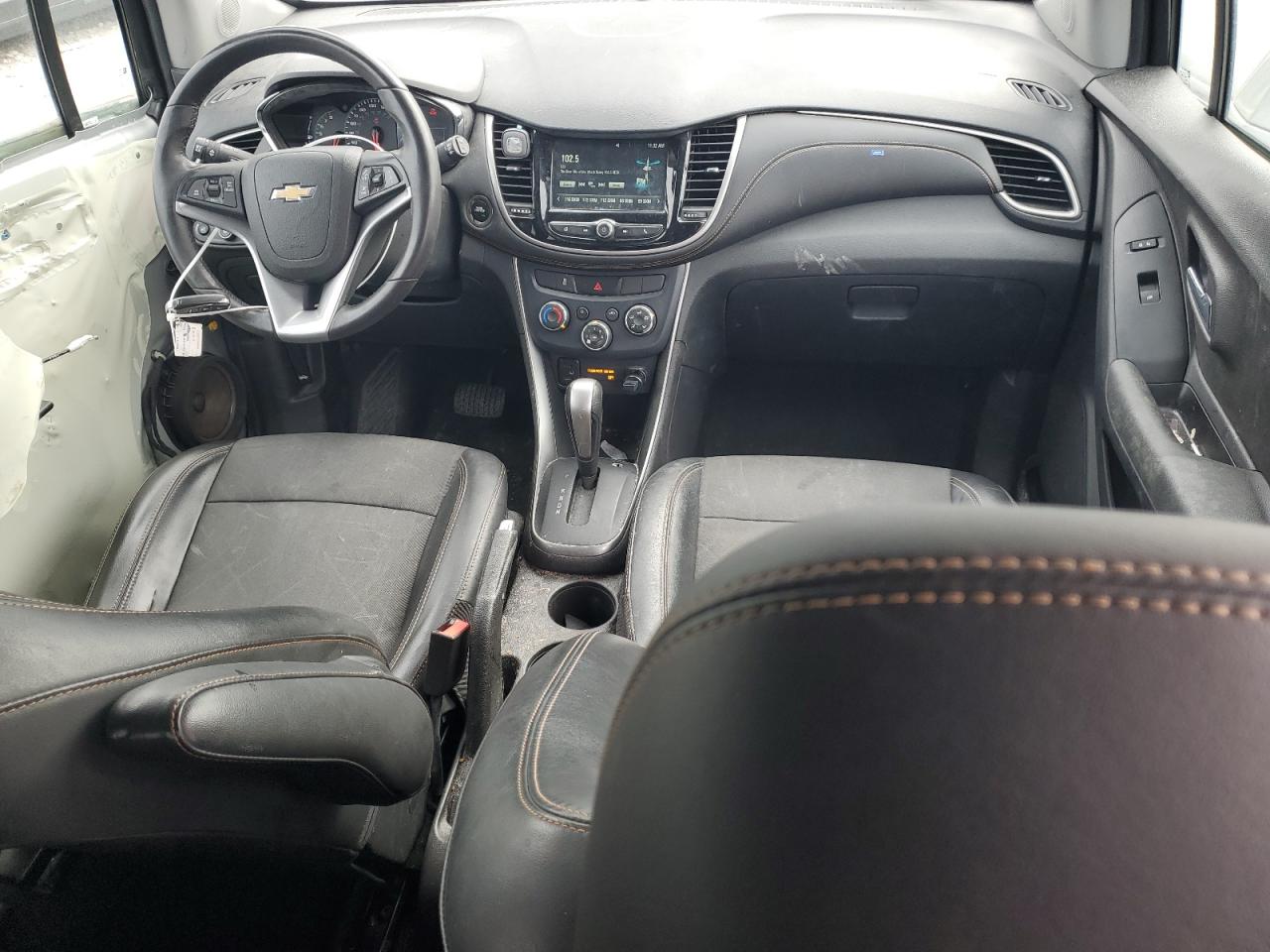 2017 Chevrolet Trax VIN 3GNCJLSB5HL238426 Copart auction photo, all over / front end damage thumbnail 8