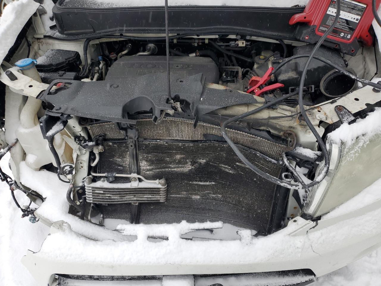 2011 Honda Pilot VIN 5FNYF4H92BB066243 Copart auction photo, front end / normal wear damage thumbnail 12
