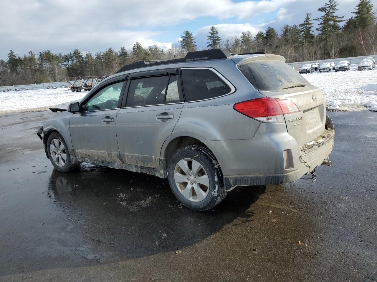 2011 Subaru Outback VIN 4S4BRCCC1B3323427 Copart auction photo, front end damage thumbnail 2