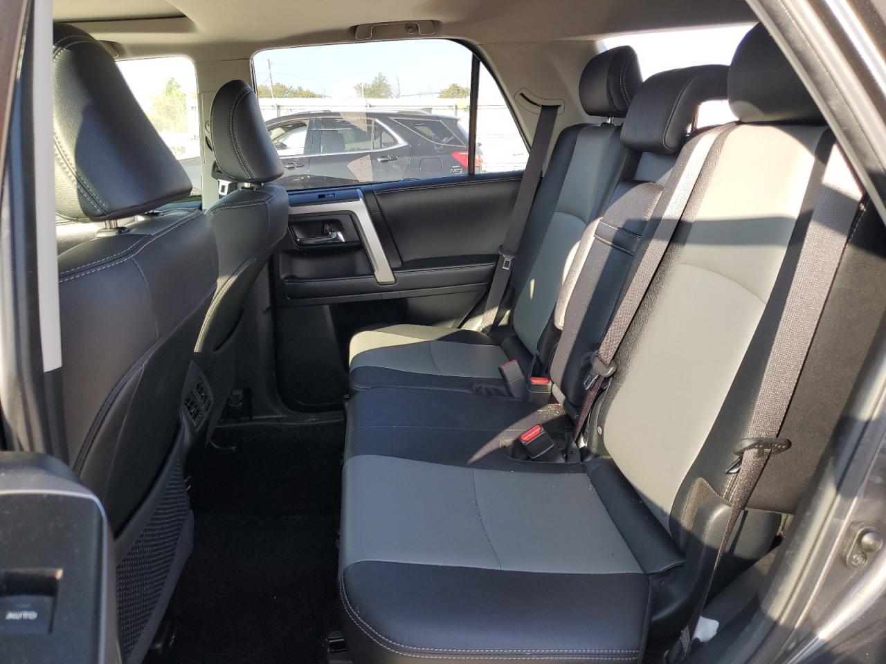 2019 Toyota 4Runner VIN JTEBU5JR3K5688620 Copart auction photo, all over damage thumbnail 11