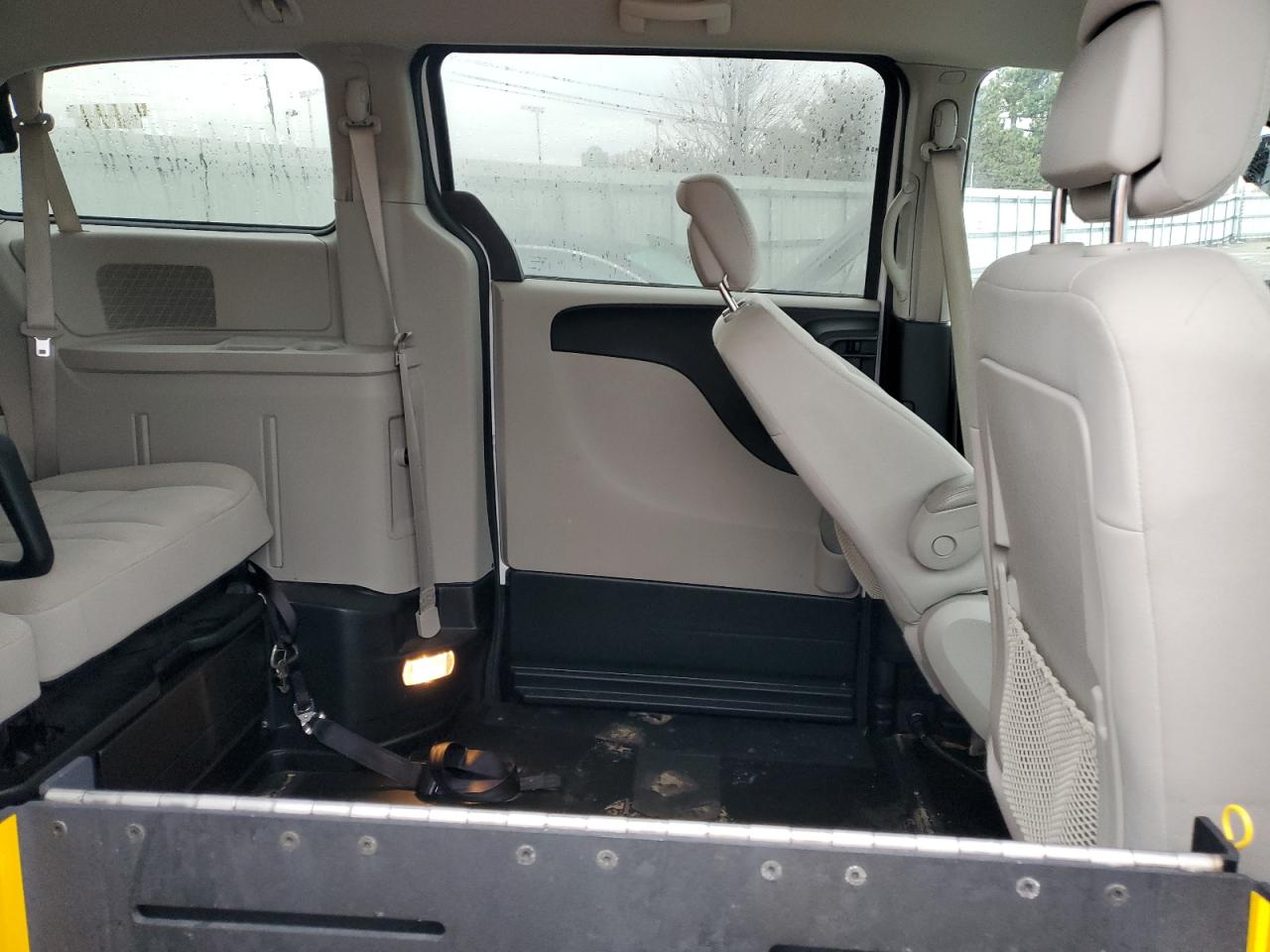 2019 Dodge Caravan VIN 2C7WDGBG0KR793832 Copart auction photo, front end damage thumbnail 11