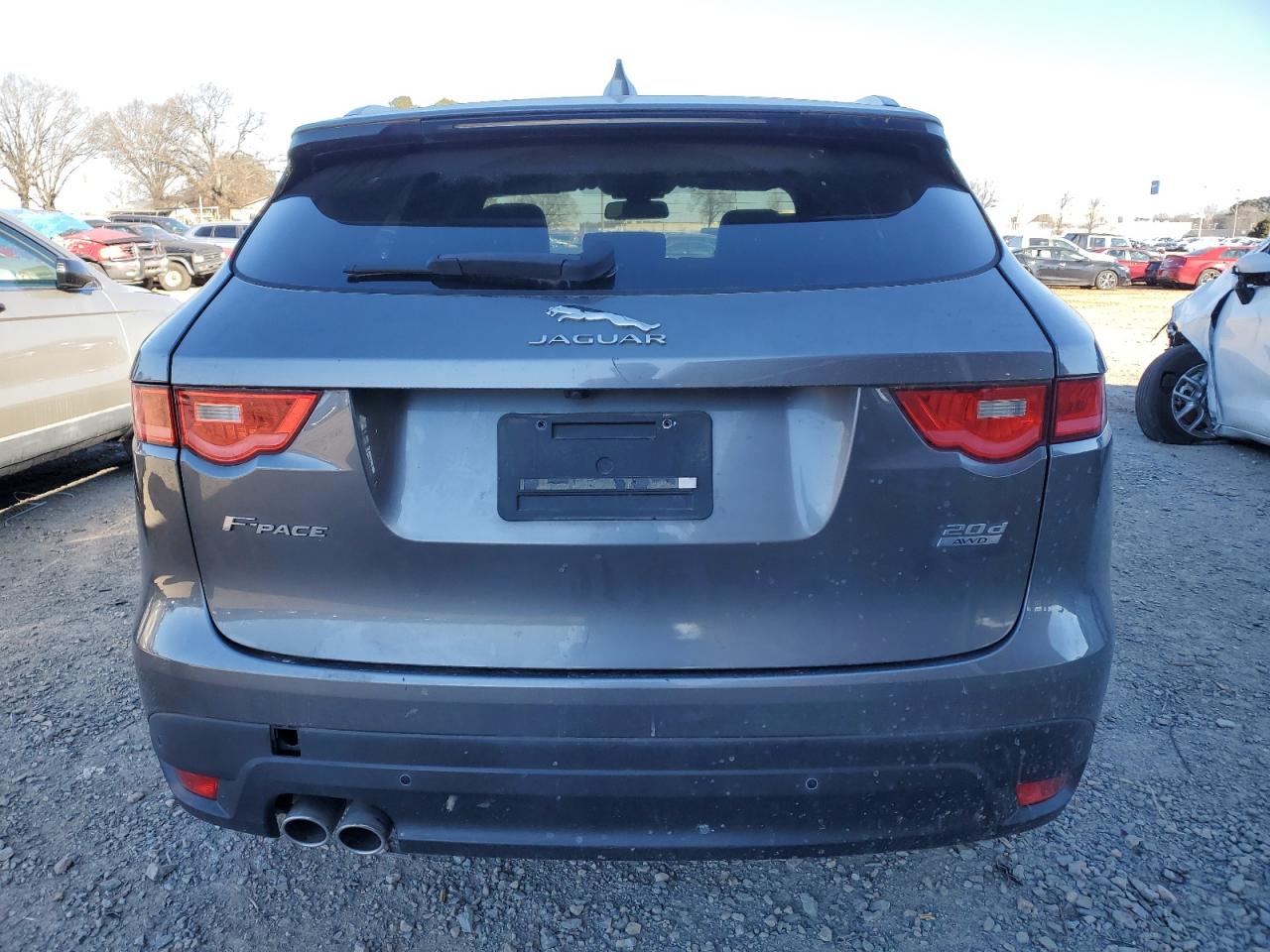 2017 Jaguar F-Pace VIN SADCL2BN9HA085830 Copart auction photo, front end damage thumbnail 6