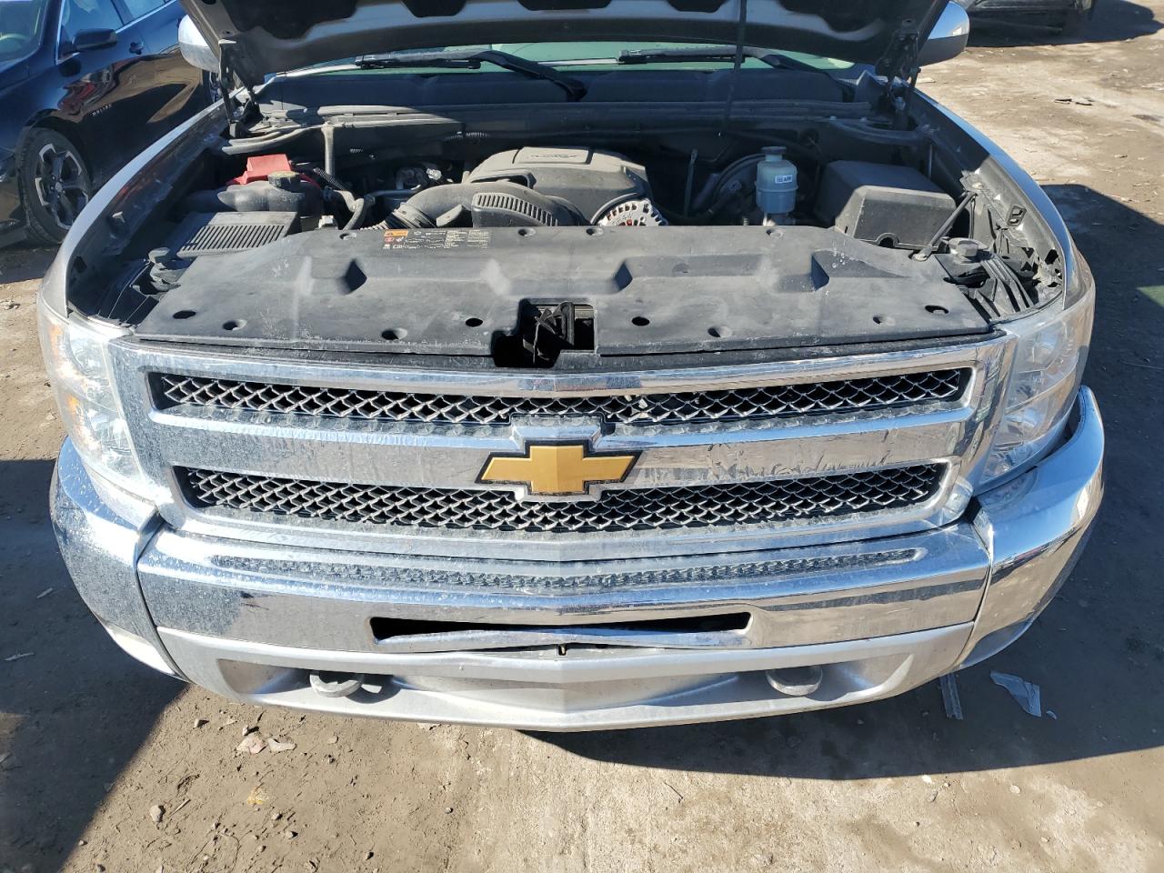 2013 Chevrolet Silverado VIN 1GCRCSE06DZ281998 Copart auction photo, rear end damage thumbnail 12