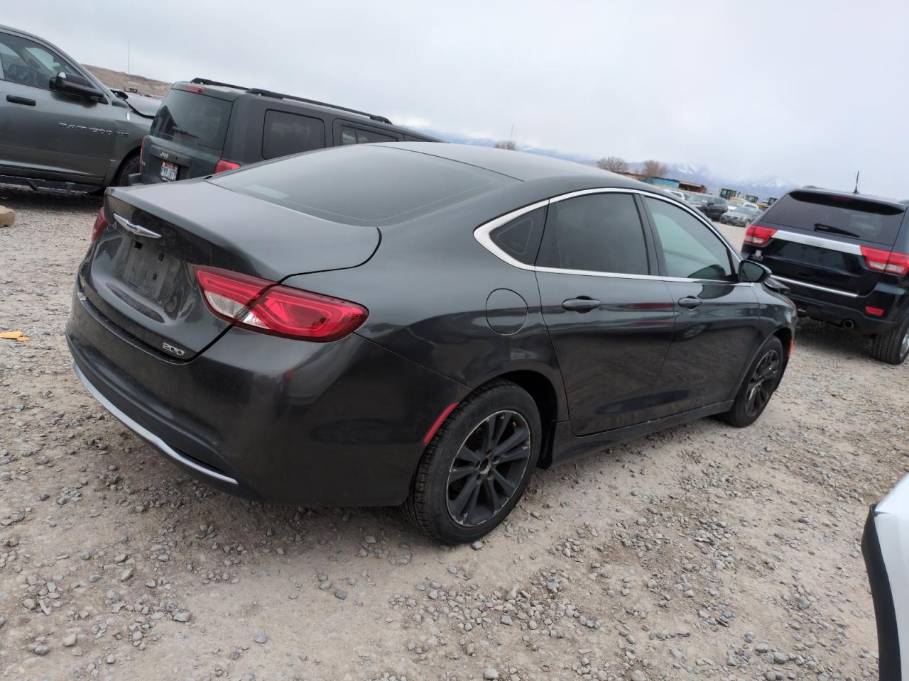 2015 Chrysler 200 VIN 1C3CCCABXFN578919 Copart auction photo, front end damage thumbnail 3