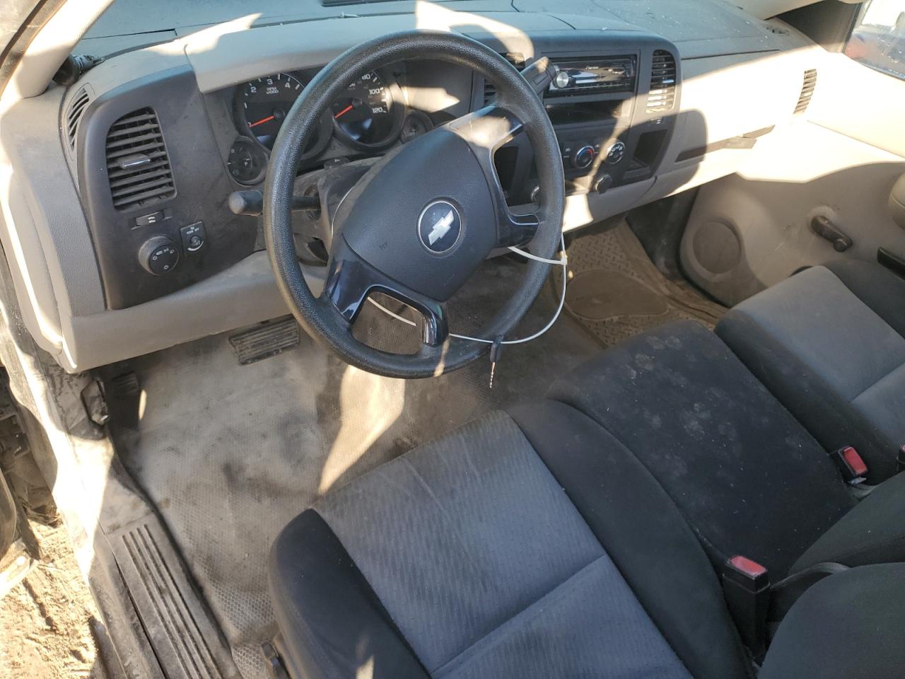 2008 Chevrolet Silverado VIN 1GCEC14X48Z308404 Copart auction photo, all over damage thumbnail 8