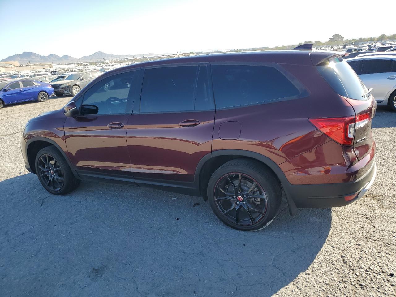 2021 Honda Pilot VIN 5FNYF5H53MB025920 Copart auction photo, side damage thumbnail 2
