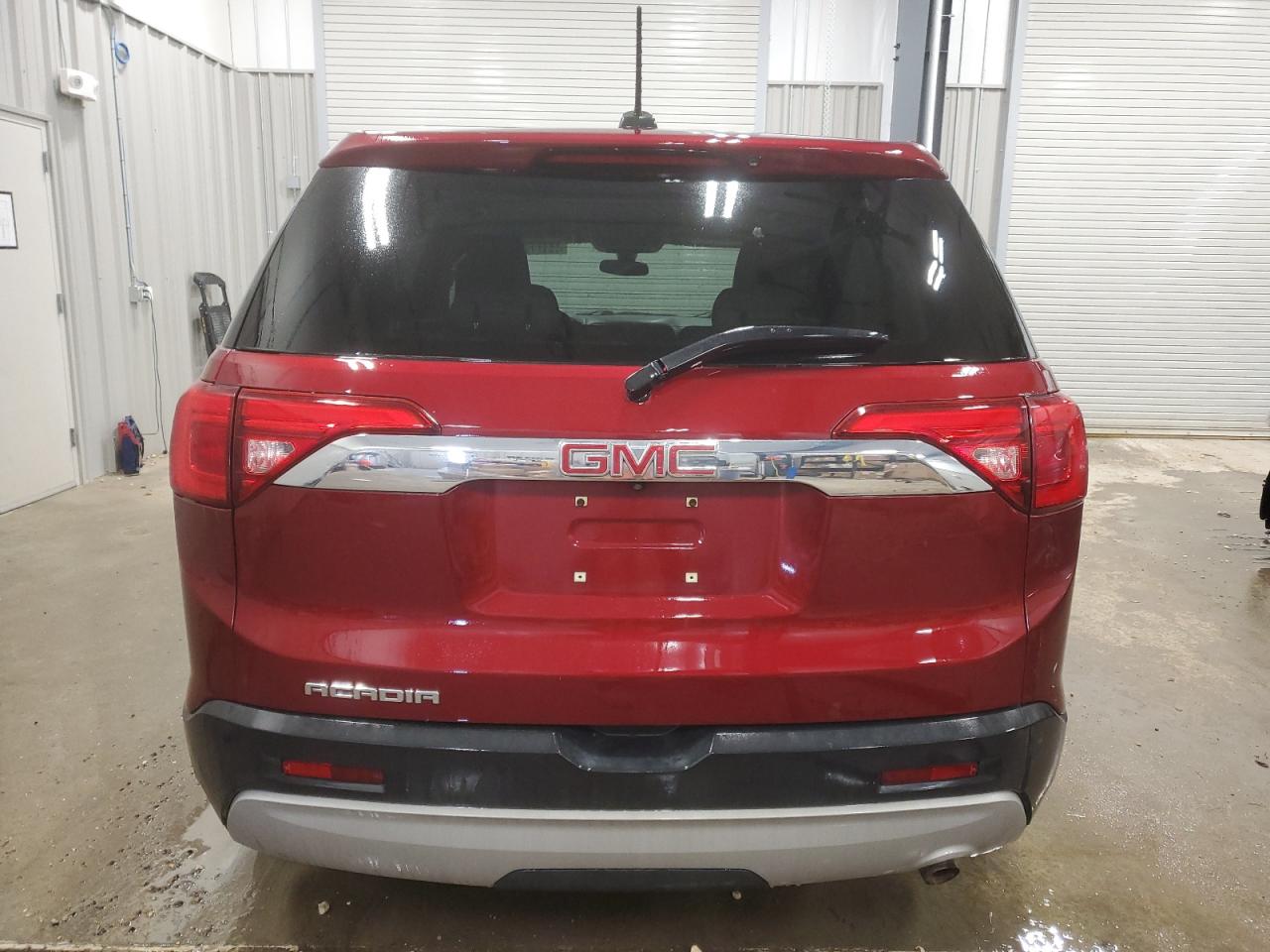 2017 GMC Acadia VIN 1GKKNKLA0HZ236735 Copart auction photo, minor dent/scratches damage thumbnail 6