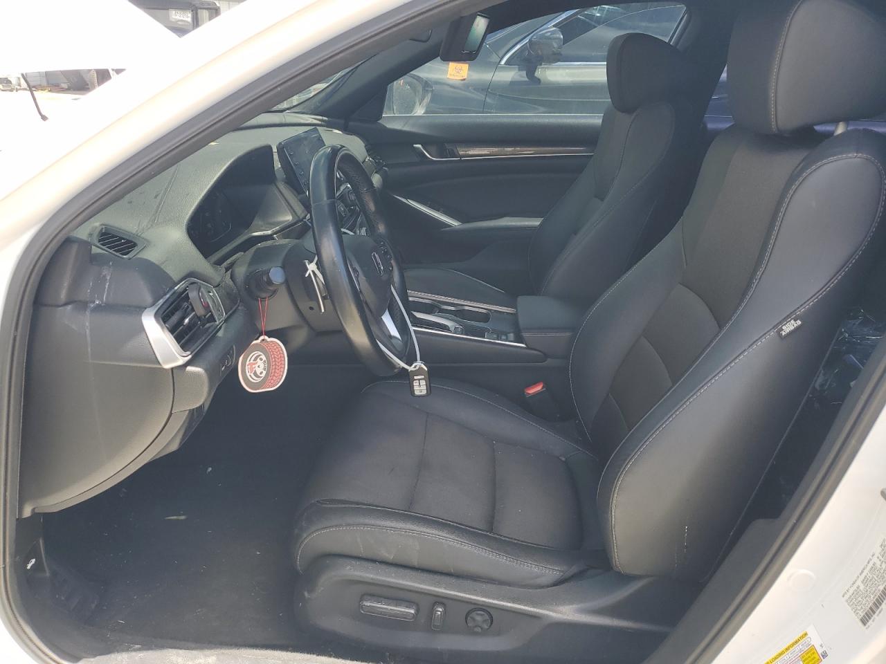 2020 Honda Accord VIN 1HGCV1F31LA093133 Copart auction photo, vandalism damage thumbnail 7