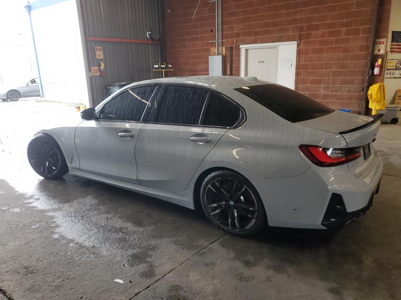 2024 BMW 3er VIN 3MW49FS08R8E27644 Copart auction photo, front end / undercarriage damage thumbnail 2