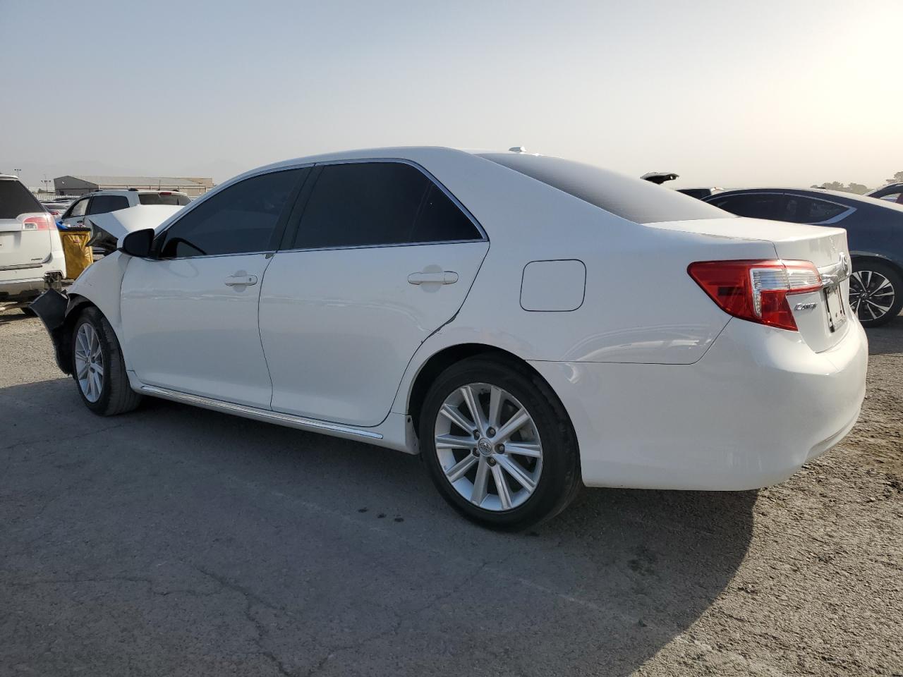 2014 Toyota Camry VIN 4T4BF1FK7ER389341 Copart auction photo, front end damage thumbnail 2