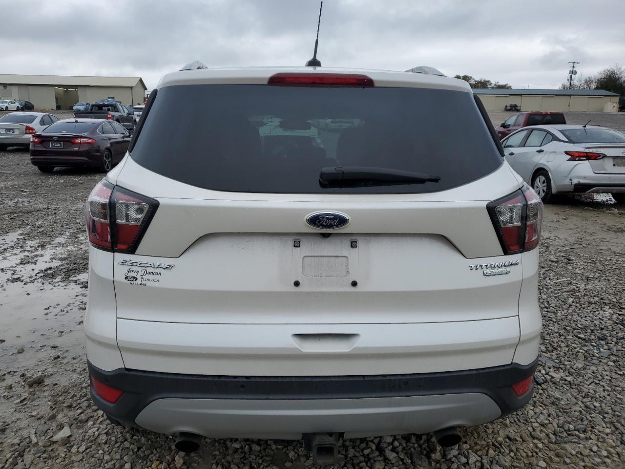 2017 Ford Escape VIN 1FMCU0J96HUB49012 Copart auction photo, front end damage thumbnail 6