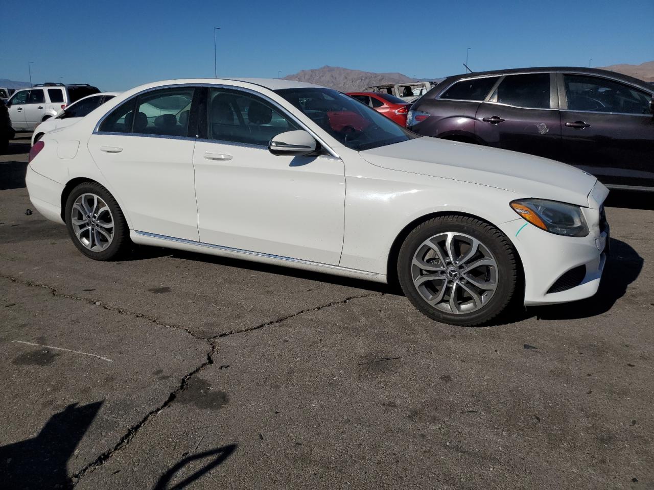2017 Mercedes-Benz C-klasse VIN 55SWF4JB1HU213390 Copart auction photo, front end / rear end damage thumbnail 4