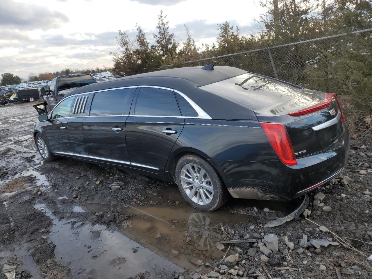 2016 Cadillac XTS VIN 2GEXG6U37G9550370 Copart auction photo, top/roof damage thumbnail 2