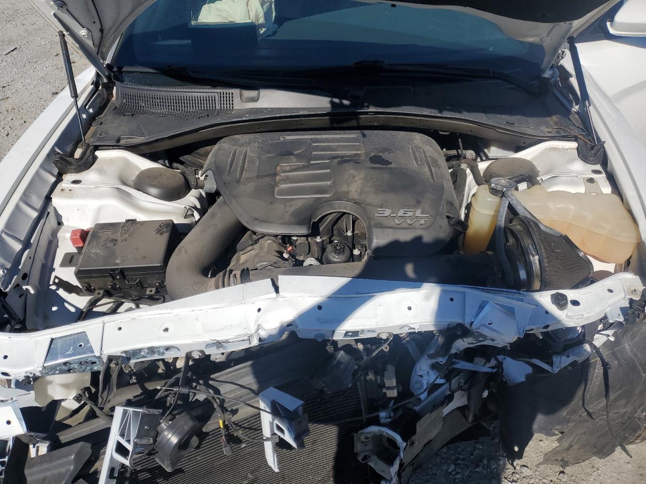 2020 Dodge Charger VIN 2C3CDXBG7LH166766 Copart auction photo, front end / minor dent/scratches damage thumbnail 13
