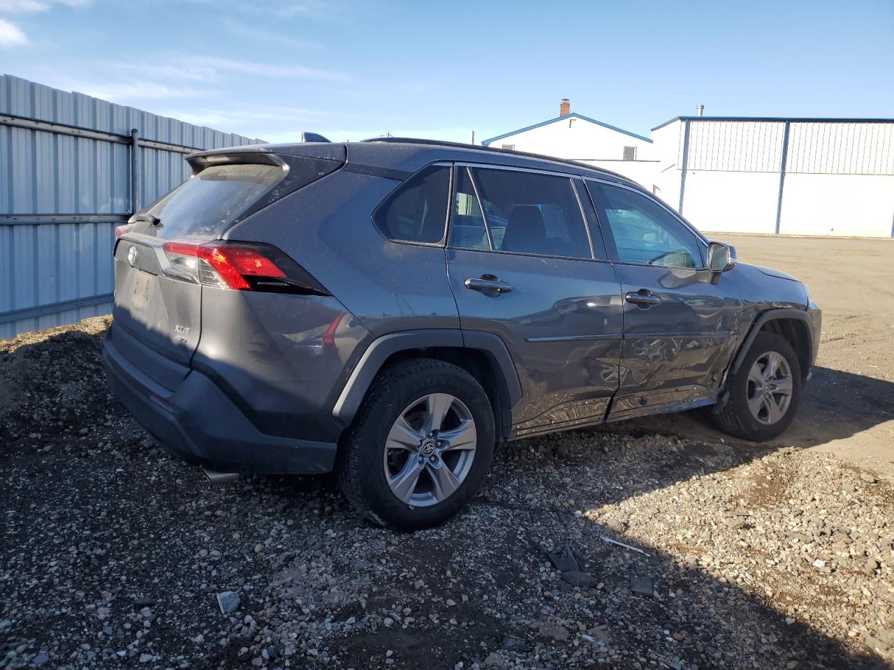 2022 Toyota RAV 4 VIN 2T3P1RFV0NC281384 Copart auction photo, side damage thumbnail 3