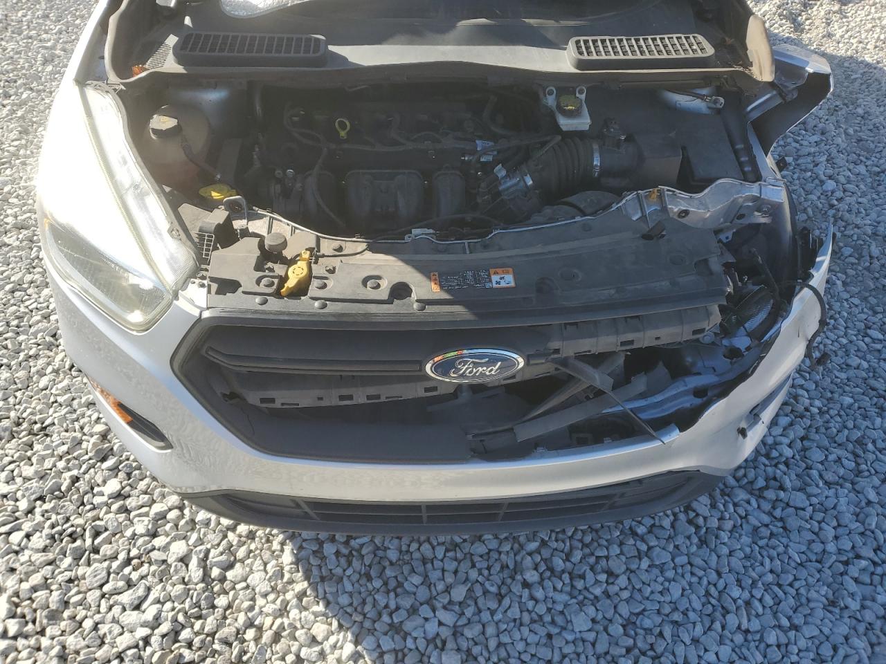 2017 Ford Escape VIN 1FMCU0F71HUC26795 Copart auction photo, front end / minor dent/scratches damage thumbnail 12