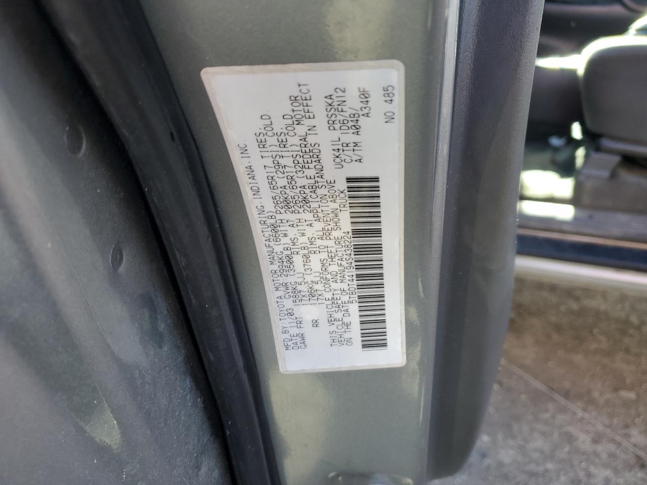 2004 Toyota Tundra VIN 5TBDT44194S438224 Copart auction photo, side / rear end damage thumbnail 12